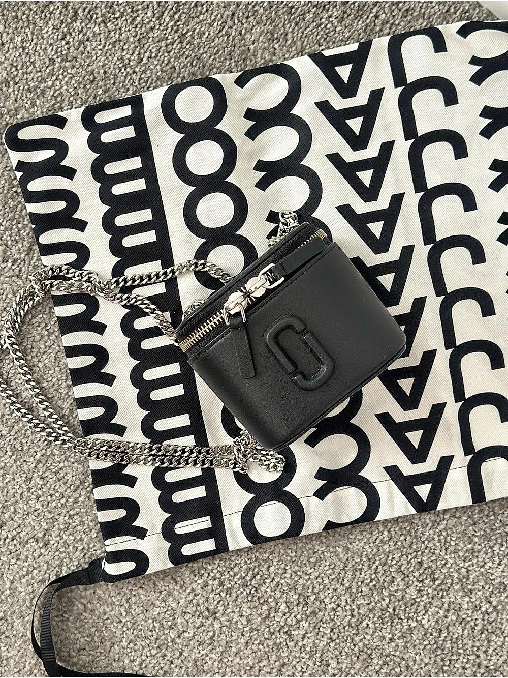 Marc Jacobs The Snapshot Black Crossbody Bag